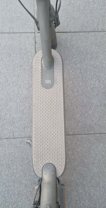 Hulajnoga elektryczna  Xiaiomi mi electric skuter