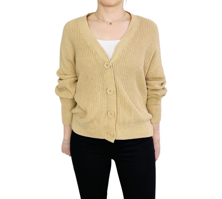 Beżowy kardigan oversize z guzikami M 38