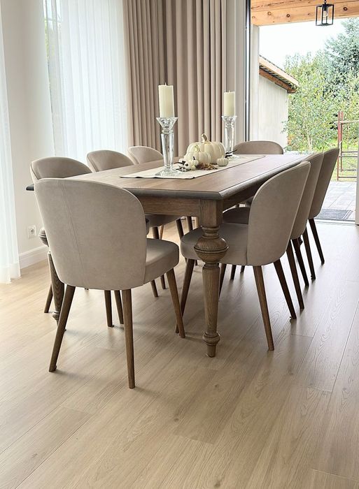 Rozkładany stół dębowy model Hetman lity dąb nogi toczone