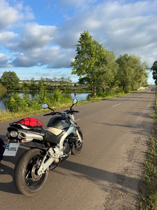 Мотоцикл Suzuki GSR 600