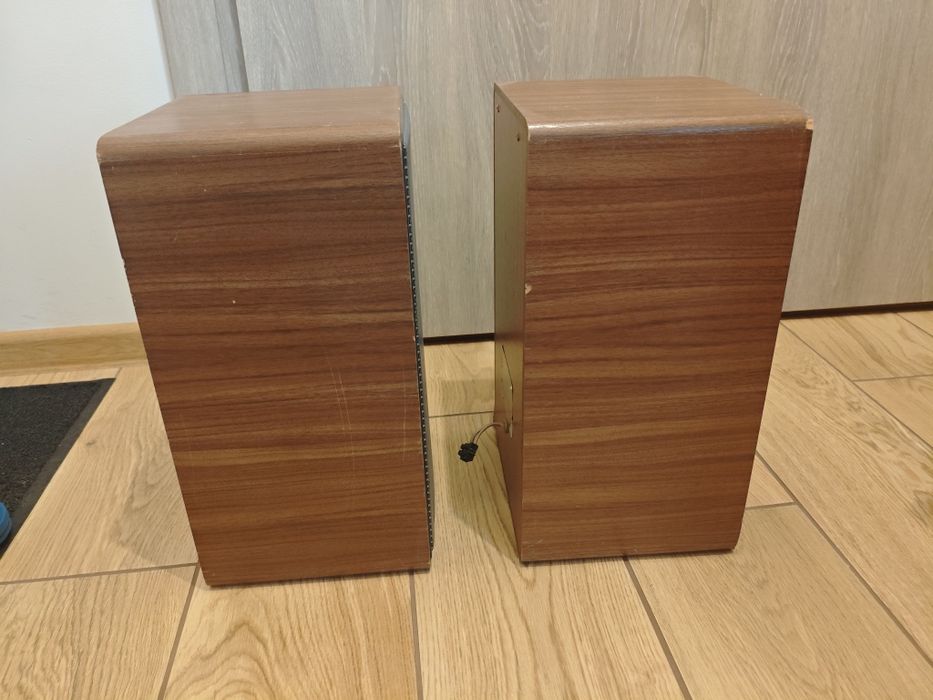 Kolumny Grundig box 400