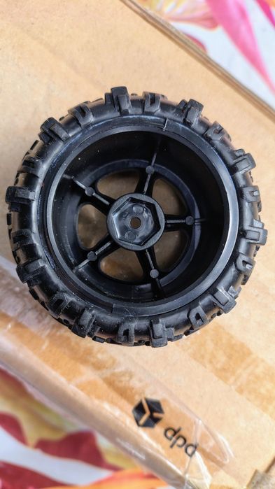 Auto RC komplet kół opony z felgami
