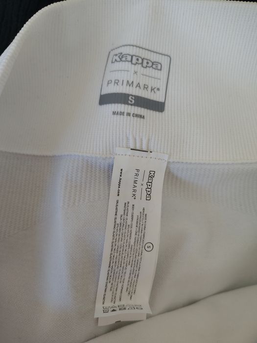 Białe krótkie  leginsy,spodenki Kappa Primark rozmiar S