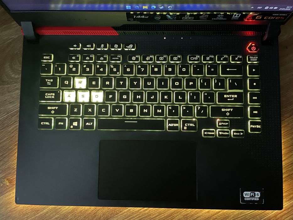 ASUS ROG Strix RTX 3050, Ryzen 5 5600H, 16GB DDR4, 512GB SSD, 144Hz