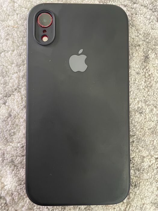 Apple iPhone XR.