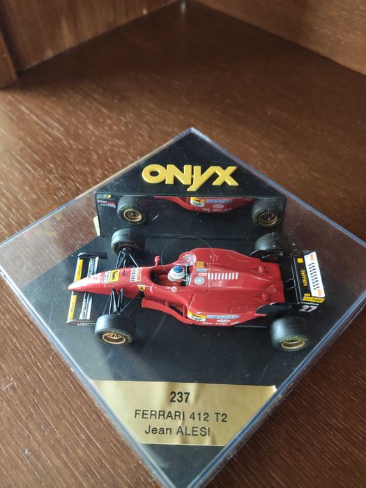 Carro Coleção 1:43 ONYX Ferrari 412 T2 1995 - Jean Alesi #27 - Novo