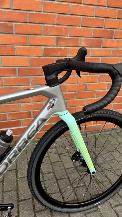 Bicicleta de Gravel Orbea terra (carbono)