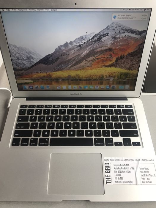 Apple Macbook Air I5 в ідеальному стан/3,5 годин АКБ тримає!