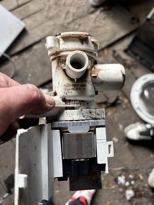 Запчастини до пральної машинки samsung