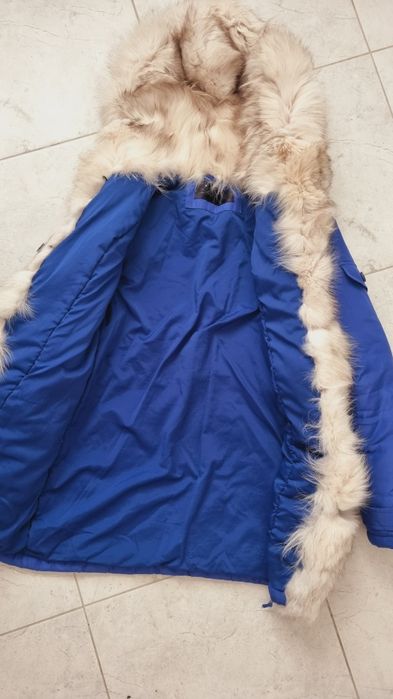 Парка з натуральним хутром  M-L розмір