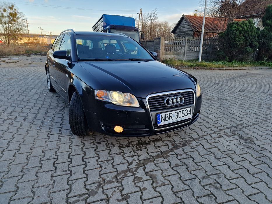 Sprzedam Audi A4b7. Xenon.