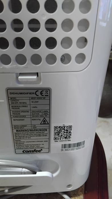 Vendo desumidificador com depósito de 4 litros .