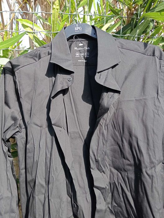 Camisa preta Massimo Dutti