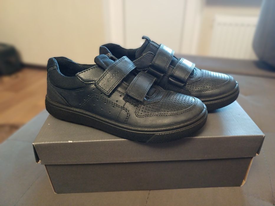 Продам черевики ECCO