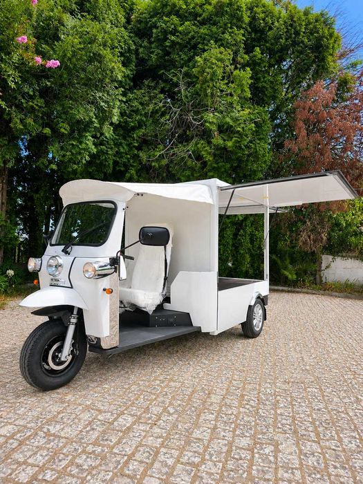 Viatura -  e-Tuk L5 Cargo