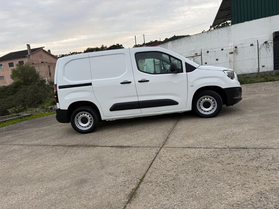 Opel combo de 2023 c/IVA