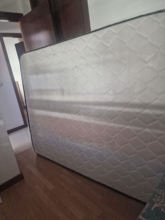 Colchão em Bom Estado