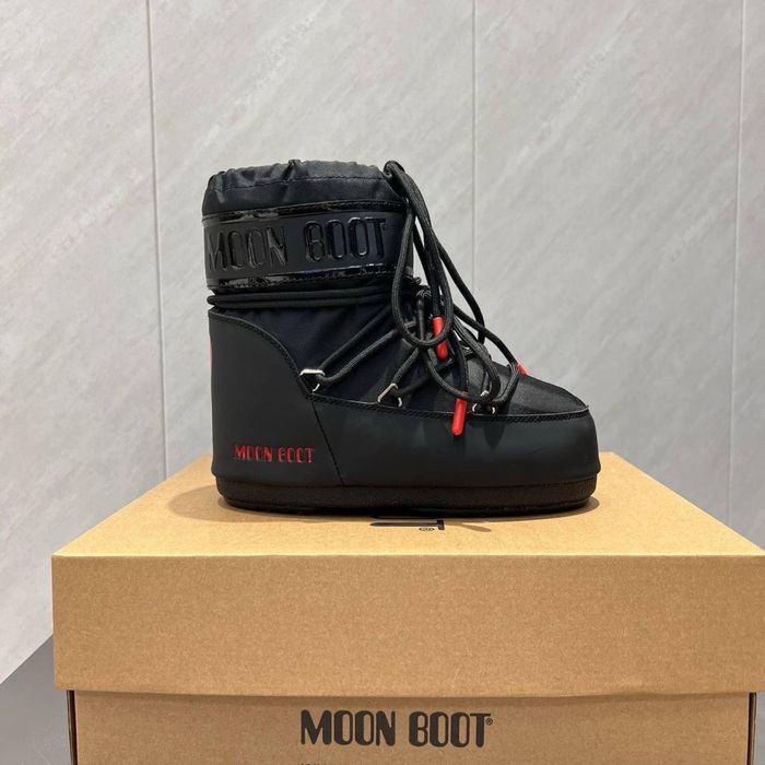 Кросівки Moon Boot