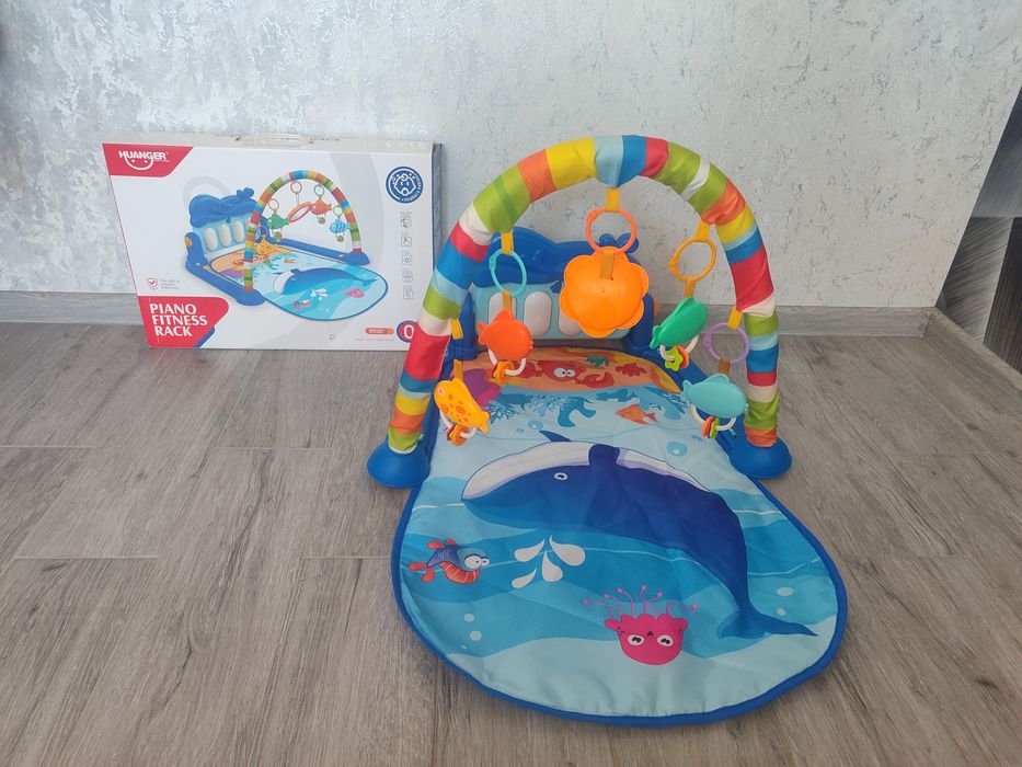 Продам развивающий игровой коврик Huanger