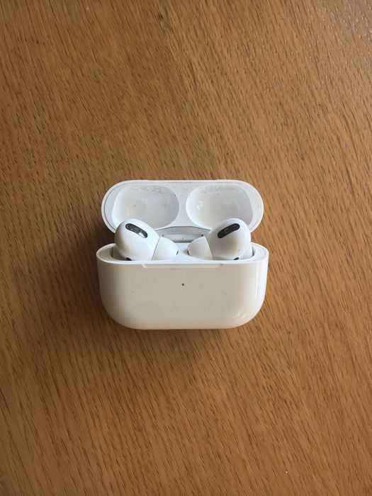 Airpods pro 1 sluchawki