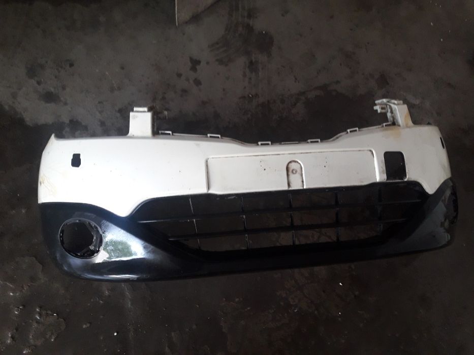 Бампер нісан кашкай 2.рік.в 2008 орігінал