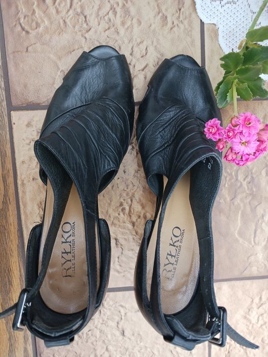 Buty damskie Ryłko r.38,5