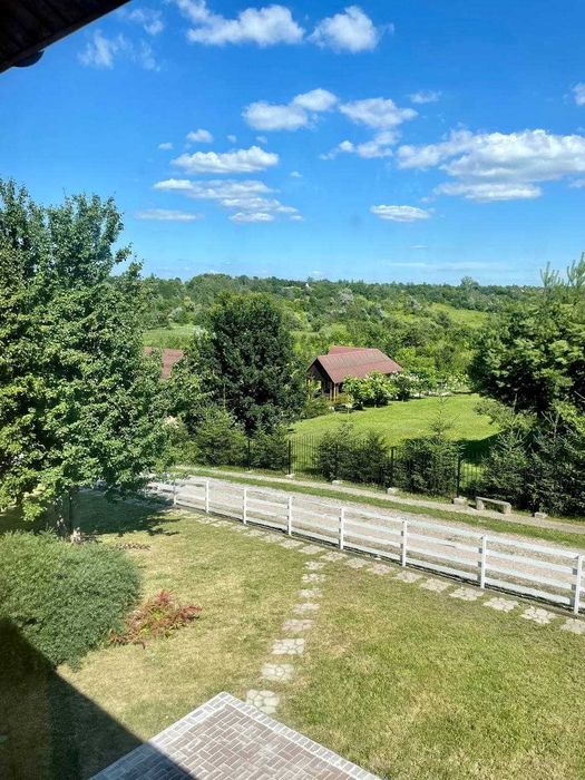 Сдам дом  93 м2, два этажа,  уикенд, с.Жовтневое (Зелений Яр) Киевская