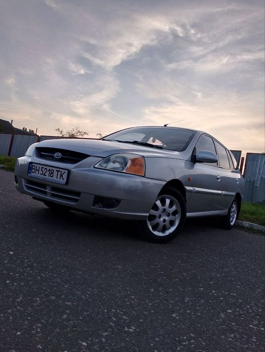 Продам бодрую Киа с переоформлением