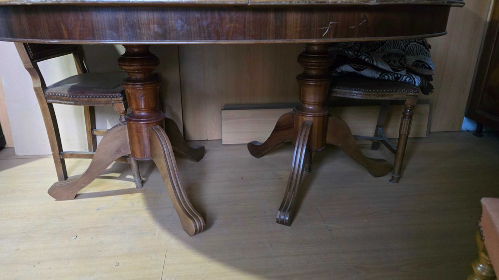 Mesa de madeira extensível