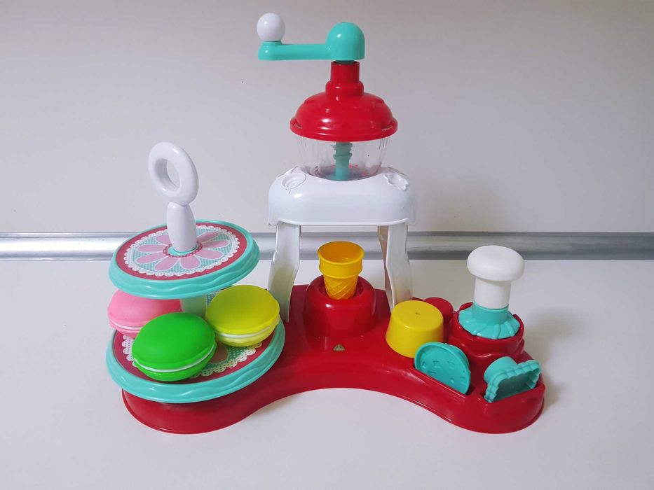 Набор для изготовления мороженого. Набор для лепки.