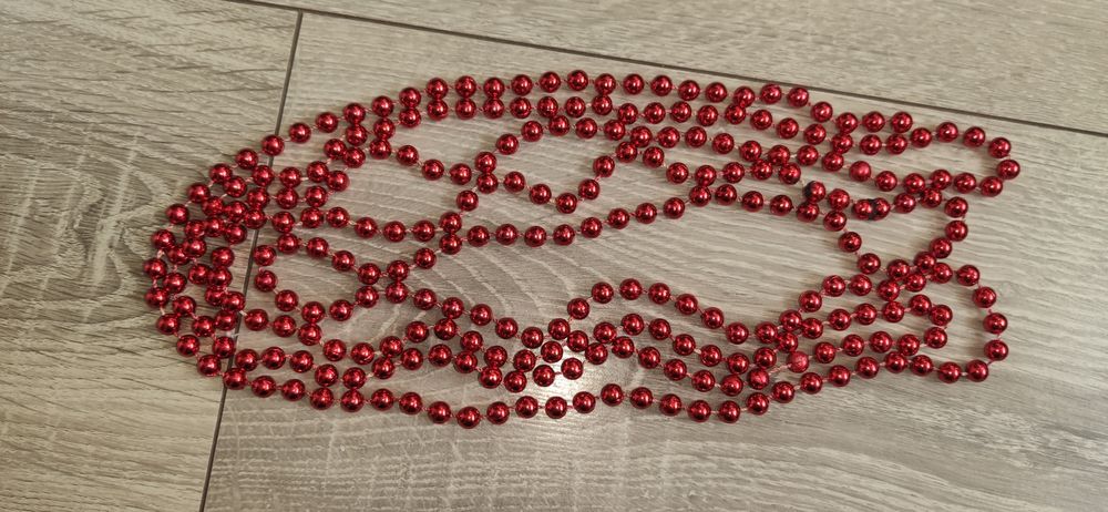 Koraliki łańcuch girlanda na choinkę 2m czerwone perełki kuleczki