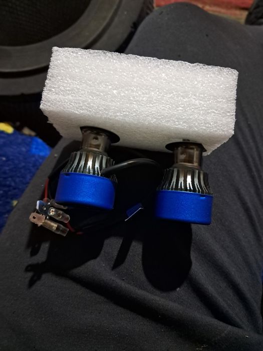 Лед лампочка  H1