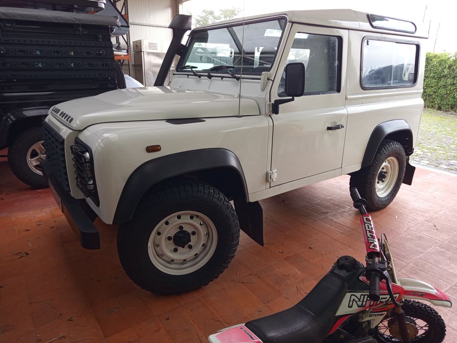 Land Rover Defender Puma 2007 - 4 lugares Ar Condicionado