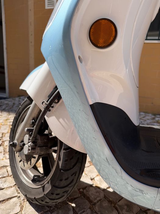 Mota Scooter 125 - Sym Fiddle III