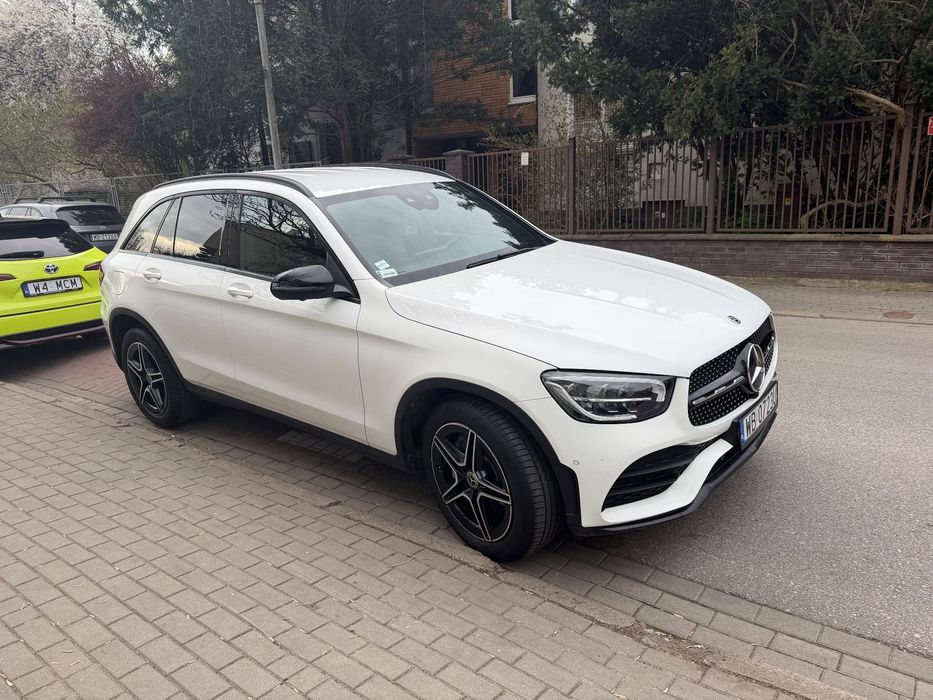 Mercedes-Benz GLC Mercedes-Benz GLC 200 d 4MATIC | AMG Line | 4x4 | Kamera 360 | Burmest