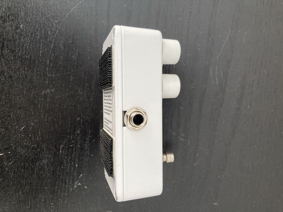 EHX Mod 11 Modulator