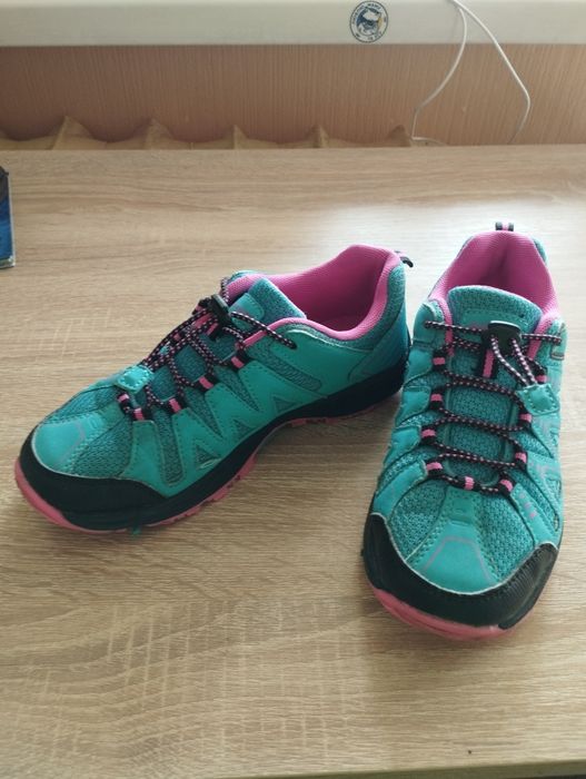 Кросівки для дівчинки