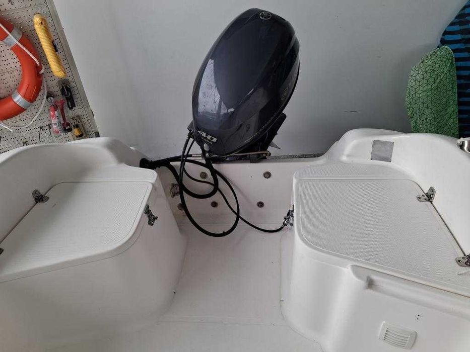 Barco SIRIUS 500 com motor YAMAHA  40HP 4Tempos  EFI VENDIDO
