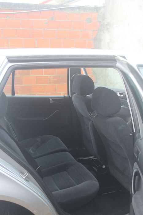 VW Golf IV Gasolina – Apenas 175.000km – Muito Estimado