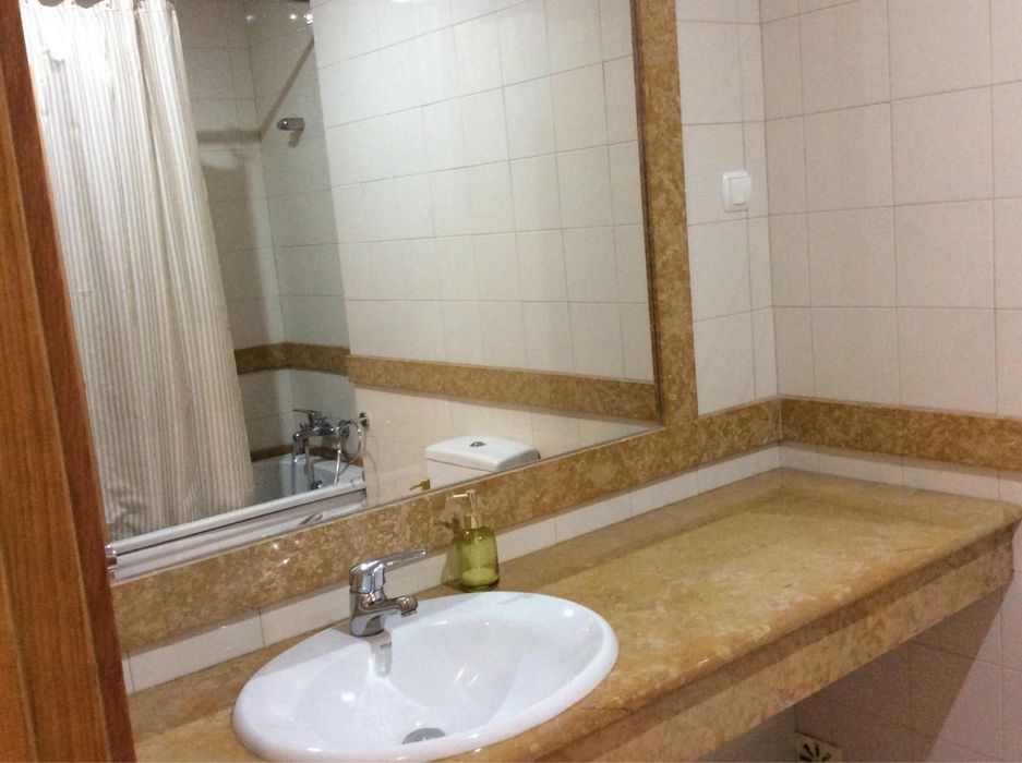 Quarto para arrendar