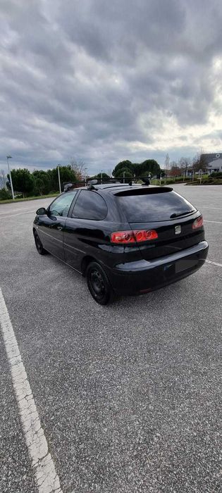 Seat Ibiza 6L TDI (Em óptimo estado geral)