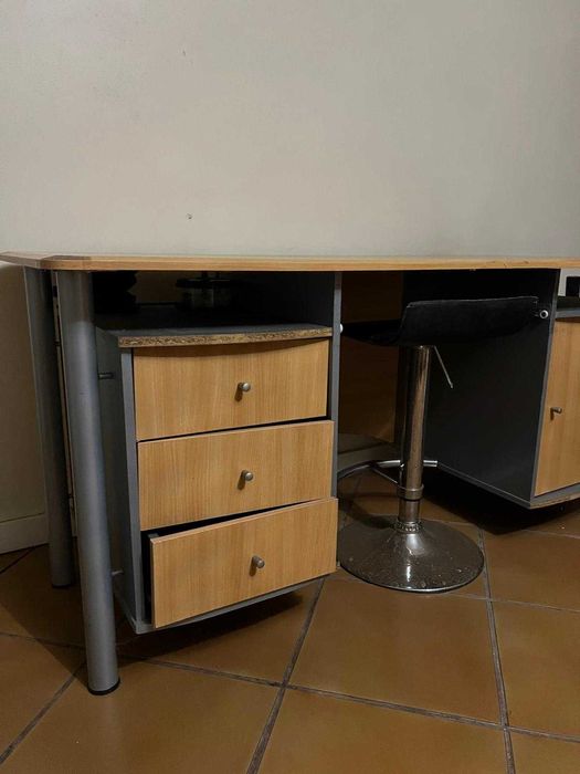 Mesa de Escritório