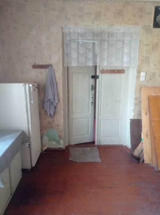 Продам велику кімнату в гуртожитку по вул. Музична, 10