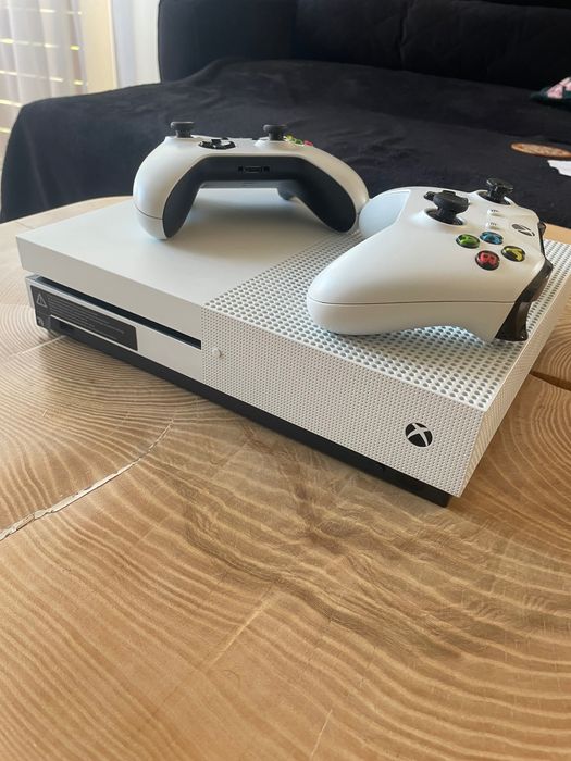 Xbox one s 500 GB