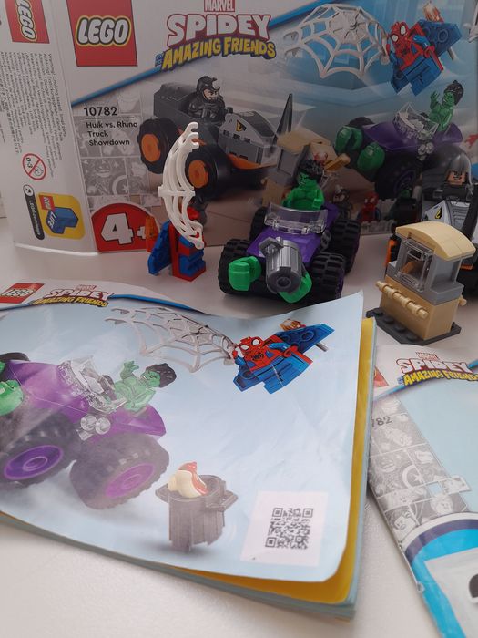 Lego Super Heroes Сутичка Халка та Носорога на вантажівках 10782