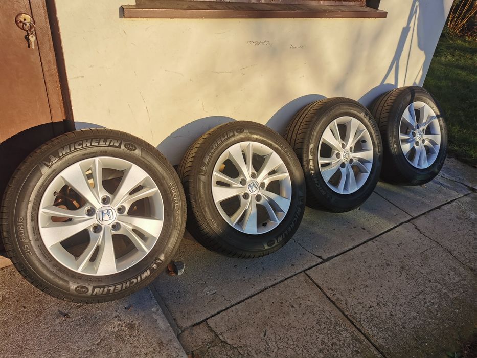 Koła honda cr-v 215/60 r16