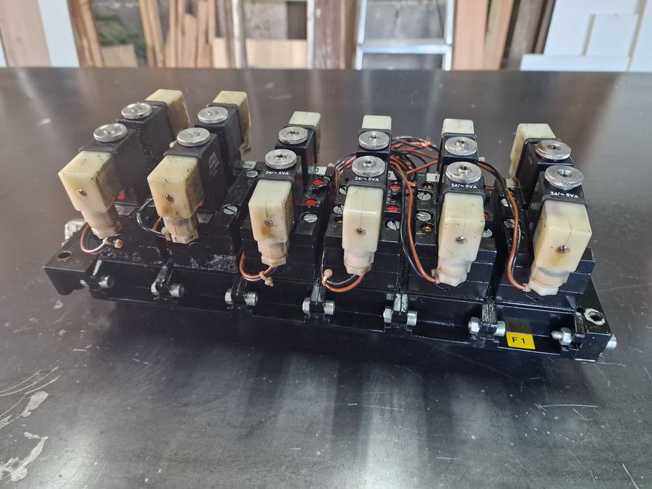 Zawory pneumatyczne Wyspa zaworowa 6sek