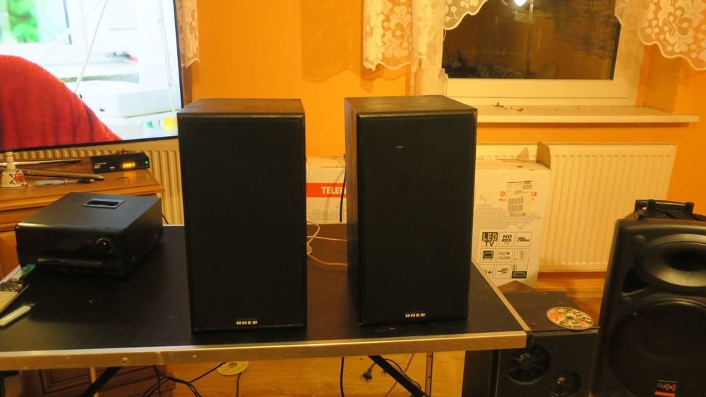 Kolumny głośniki Uher