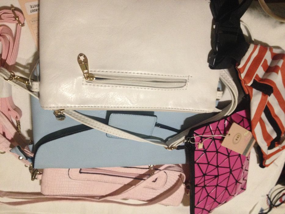 Malas, pochetes - as 5 unidades - 20,00