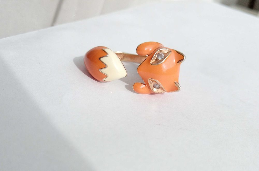 Кольцо перстень срібло 925 проба. Лисичка. Емаль. Розмір 19